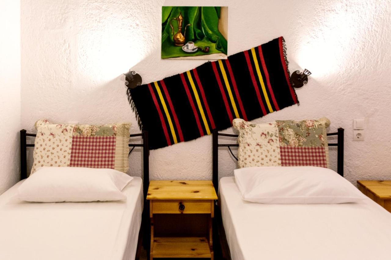Spiros Rooms Panormos  Екстер'єр фото