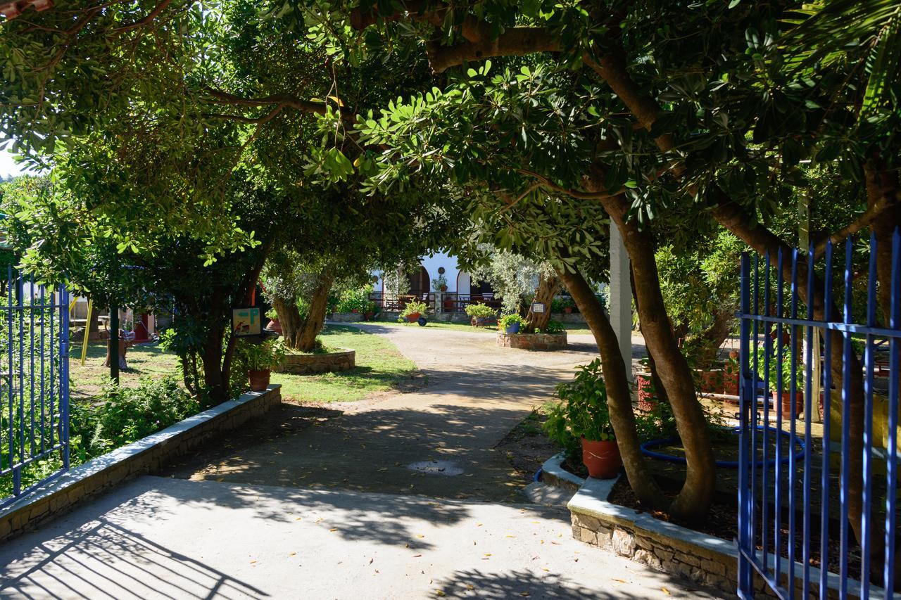 Spiros Rooms Panormos  Екстер'єр фото
